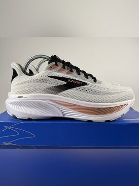Brooks Ghost 17 Women's Size 9.5D Wide White Black Rose Gold Shoes 1204311D105